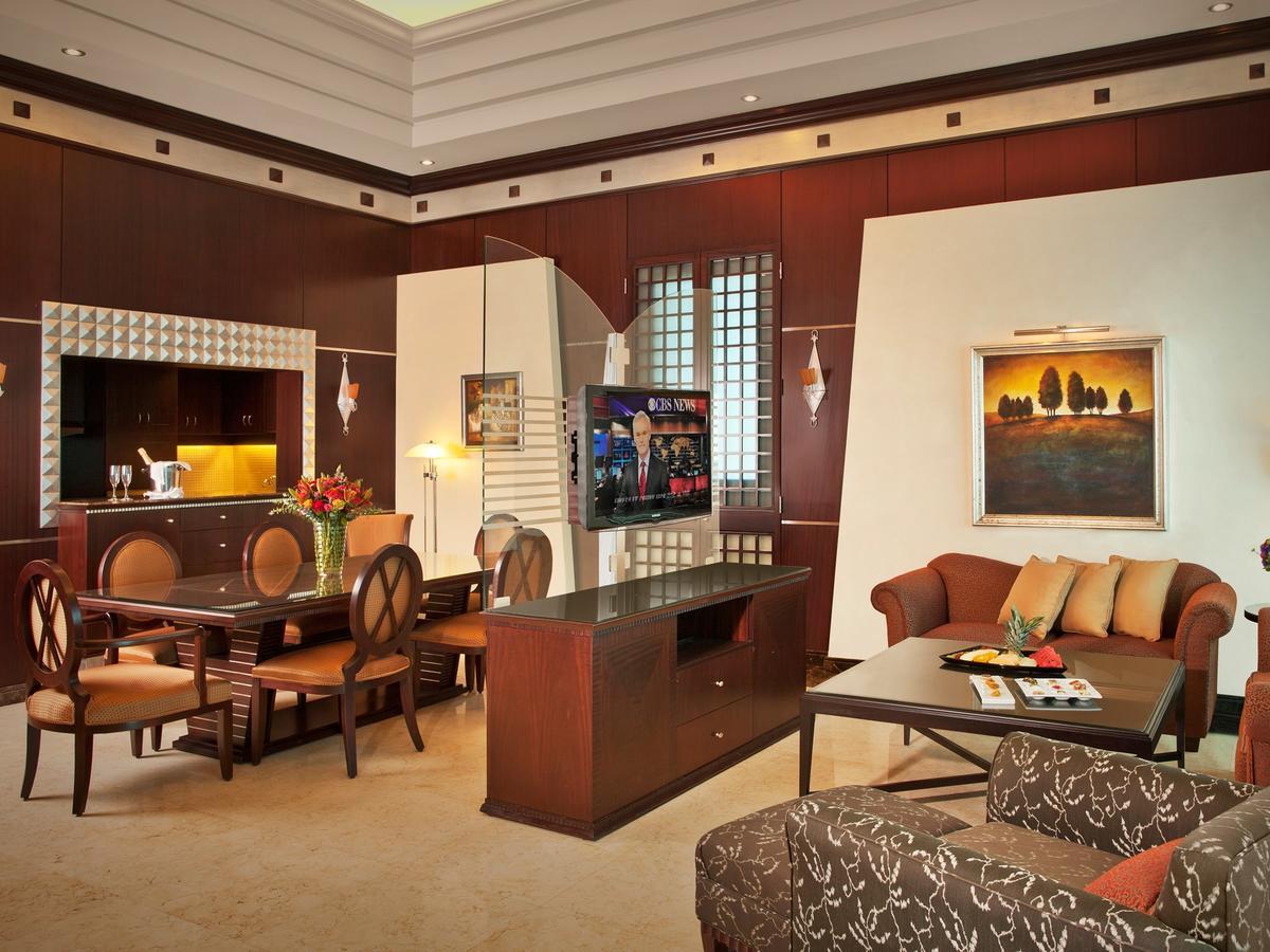 Raouche Arjaan By Rotana Aparthotel Beirut Exterior photo